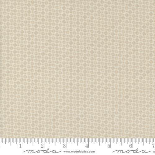 Farmhouse flannels 111 - Small geometric design in cream and beige